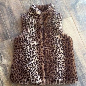 Super Soft Girls Faux Fur Lined Fashion Animal Print Vest